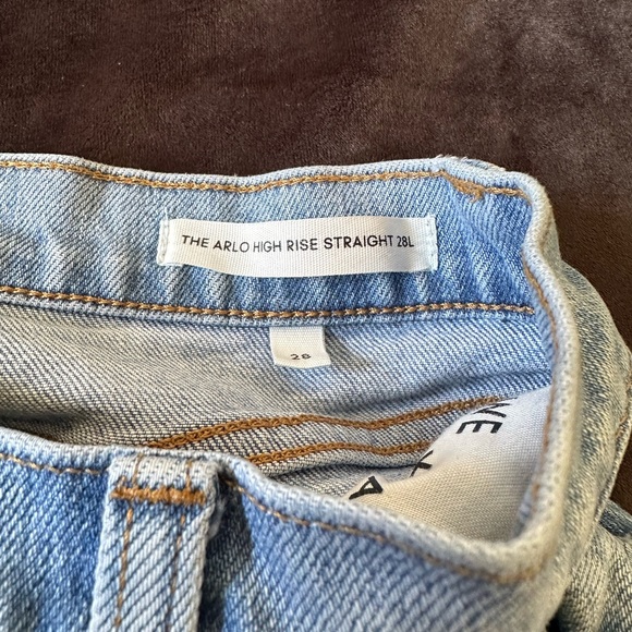 Aritzia Denim Forum Arlo High Rise Straight Jeans - Picture 4 of 5
